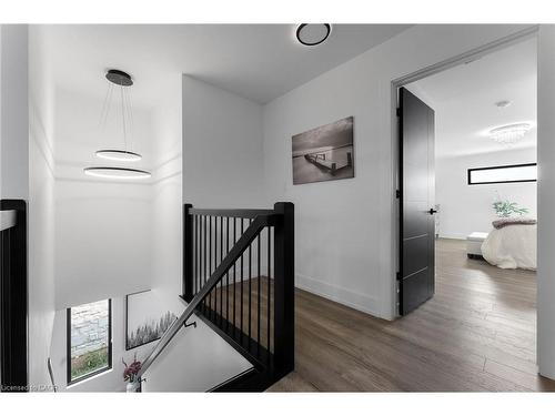 14 Willowbrook Drive, Welland, ON - Indoor Photo Showing Other Room