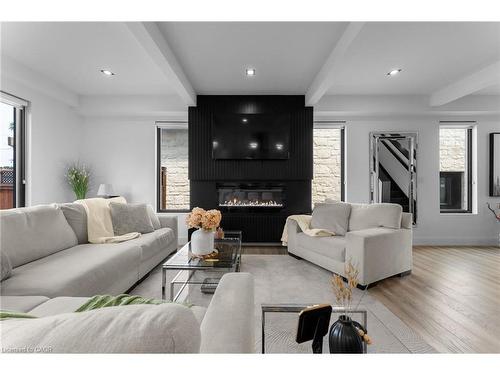 14 Willowbrook Drive, Welland, ON - Indoor Photo Showing Living Room With Fireplace