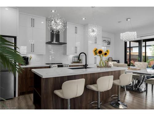 14 Willowbrook Drive, Welland, ON - Indoor