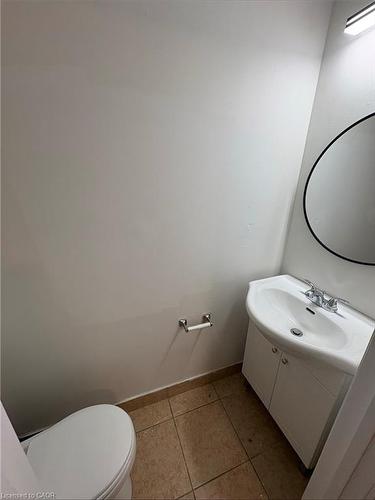 10-803 King Street, Port Colborne, ON - Indoor Photo Showing Bathroom