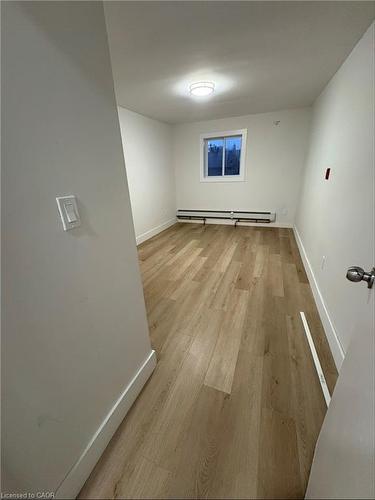 10-803 King Street, Port Colborne, ON - Indoor Photo Showing Other Room