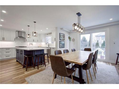 3280 Mead Crescent, Burlington, ON - Indoor Photo Showing Other Room