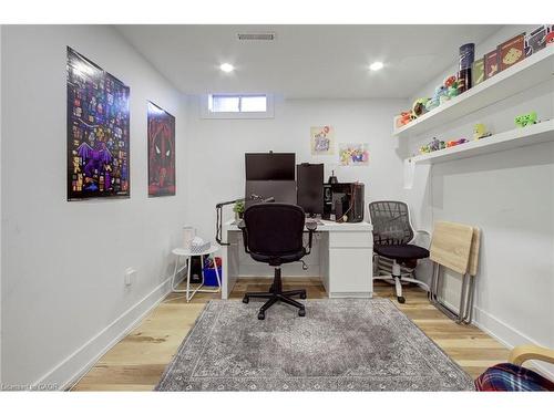 3280 Mead Crescent, Burlington, ON - Indoor