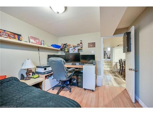 38 Questor Court, Hamilton, ON - Indoor