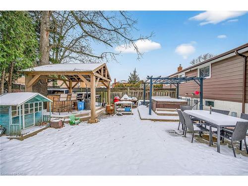 38 Questor Court, Hamilton, ON - Outdoor With Deck Patio Veranda