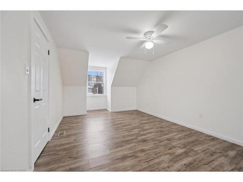 107 Foxridge Drive, Cambridge, ON - Indoor Photo Showing Other Room