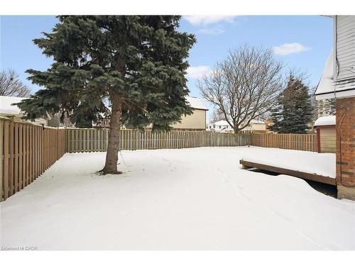 107 Foxridge Drive, Cambridge, ON - Outdoor