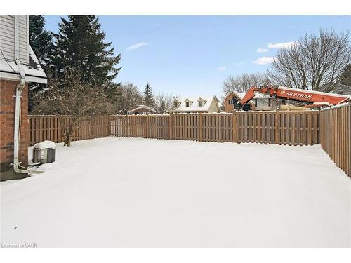 107 Foxridge Drive, Cambridge, ON - Outdoor