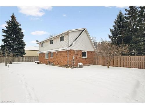 107 Foxridge Drive, Cambridge, ON - Outdoor With Exterior