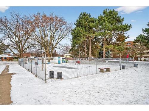 417-198 Scott Street, St. Catharines, ON - Outdoor