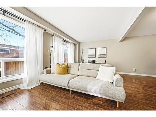 92-1584 Newlands Crescent, Burlington, ON - Indoor