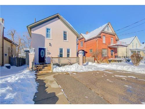 88 Wellington Street N, Kitchener, ON - Outdoor