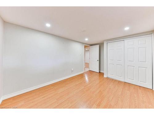 Lower-602 Drury Lane, Burlington, ON - Indoor