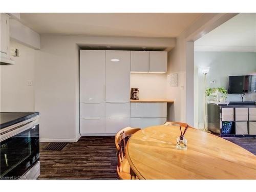 53 Norfolk Avenue, Cambridge, ON - Indoor Photo Showing Other Room