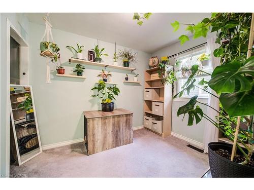 53 Norfolk Avenue, Cambridge, ON - Indoor Photo Showing Other Room