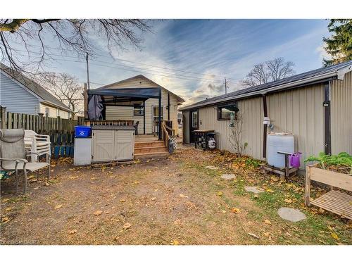 53 Norfolk Avenue, Cambridge, ON - Outdoor