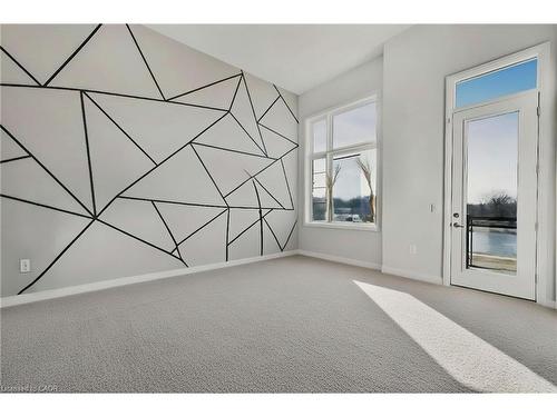 1403 Upper Thames Drive, Woodstock, ON - Indoor Photo Showing Other Room