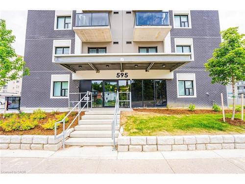 809-595 Strasburg Road, Kitchener, ON - Outdoor