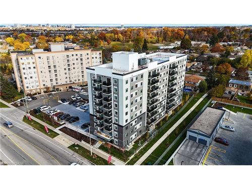 809-595 Strasburg Road, Kitchener, ON - Outdoor With View
