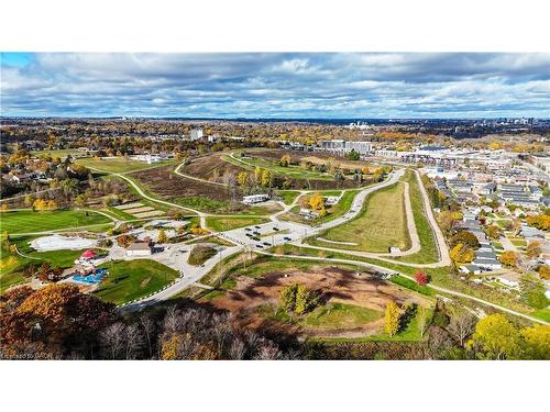 809-595 Strasburg Road, Kitchener, ON - Outdoor With View