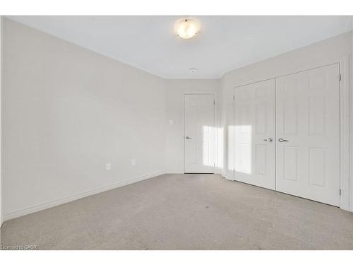 76 Prest Way, Centre Wellington, ON - Indoor Photo Showing Other Room