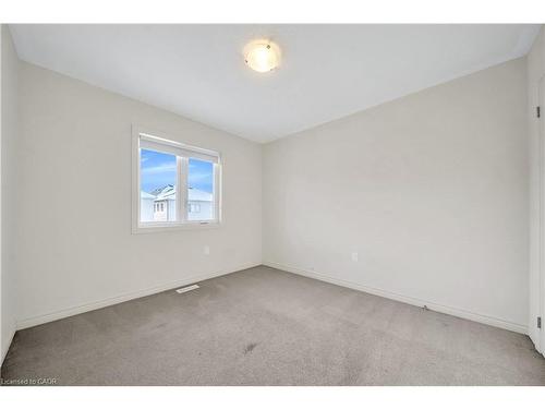 76 Prest Way, Centre Wellington, ON - Indoor Photo Showing Other Room