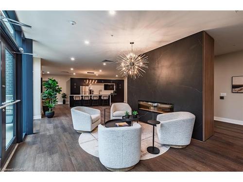 309-1100 Lackner Place, Kitchener, ON - Indoor