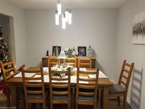 185 Sulmona Drive, Hamilton, ON - Indoor Photo Showing Dining Room
