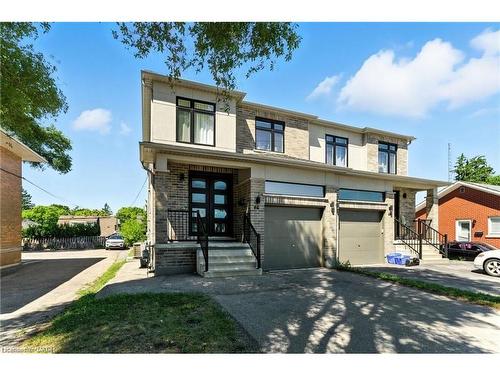 Upper-46 Franklin Street S, Kitchener, ON - Outdoor With Facade