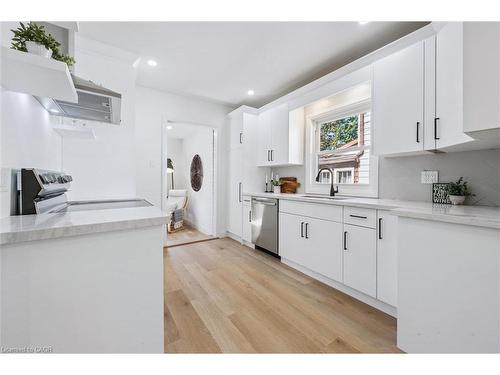 66 Trinity Street, Stratford, ON - Indoor Photo Showing Kitchen