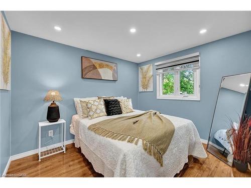 152 Anvil Street, Kitchener, ON - Indoor Photo Showing Bedroom