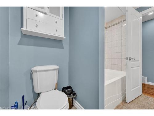 152 Anvil Street, Kitchener, ON - Indoor Photo Showing Bathroom
