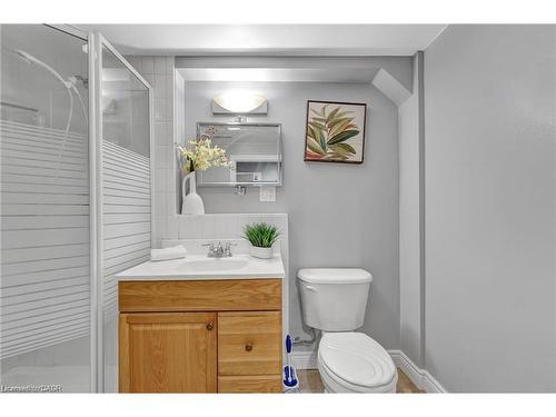 152 Anvil Street, Kitchener, ON - Indoor Photo Showing Bathroom