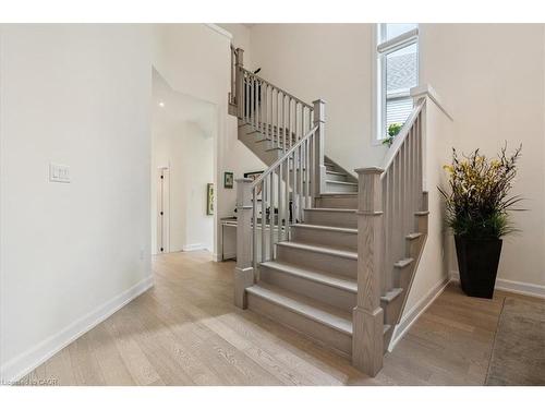 110 Terrace Drive, Grimsby, ON - Indoor Photo Showing Other Room