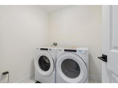 110 Terrace Drive, Grimsby, ON - Indoor Photo Showing Laundry Room