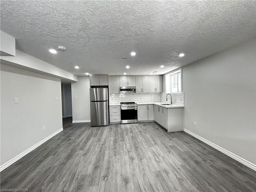 26 Watervale Drive, Kitchener, ON - Indoor Photo Showing Kitchen
