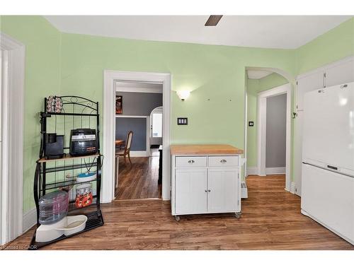 66 King Street E, Hagersville, ON - Indoor Photo Showing Other Room