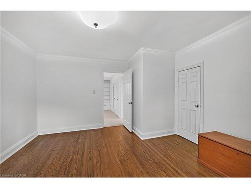842 Forest Glen Avenue, Burlington, ON - Indoor Photo Showing Other Room