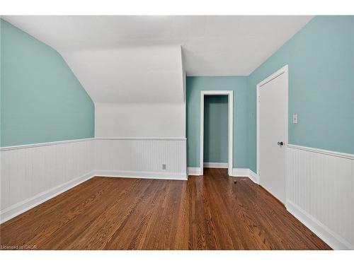 842 Forest Glen Avenue, Burlington, ON - Indoor Photo Showing Other Room