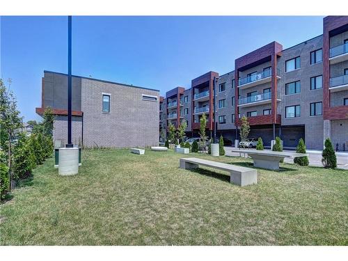 212-408 Dundas Street S, Cambridge, ON - Outdoor