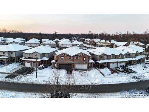 15 Curzon Crescent, Guelph, ON - Outdoor