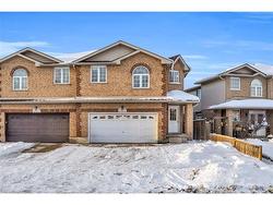 15 Curzon Crescent  Guelph, ON N1K 1Z8