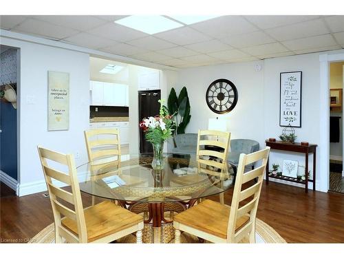8190 Mud Street W, Grassie, ON - Indoor Photo Showing Dining Room