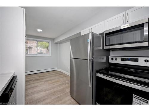 4-333 Garden Street, Cambridge, ON - Indoor Photo Showing Kitchen With Stainless Steel Kitchen