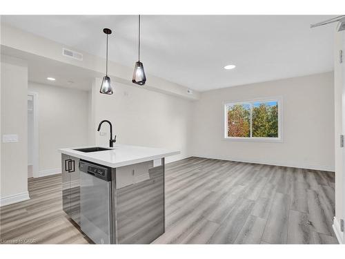 2D-261 King Street E, Hamilton, ON - Indoor