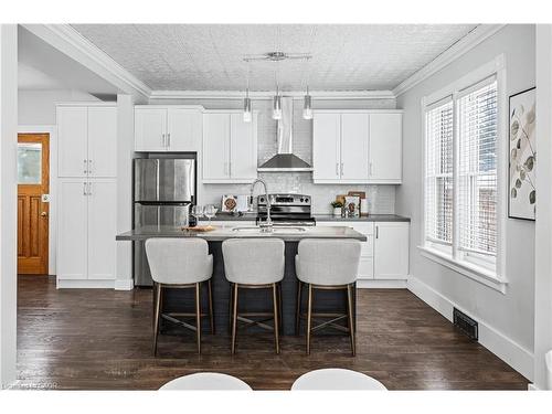 11 Heins Avenue, Kitchener, ON - Indoor