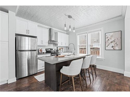 11 Heins Avenue, Kitchener, ON - Indoor Photo Showing Other Room