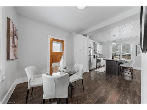 11 Heins Avenue, Kitchener, ON - Indoor Photo Showing Dining Room