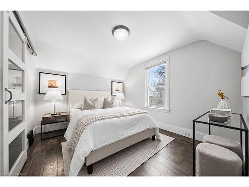 11 Heins Avenue, Kitchener, ON - Indoor Photo Showing Bedroom