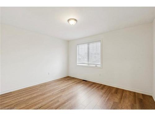 1226 Plato Drive, Fort Erie, ON - Indoor Photo Showing Other Room